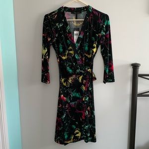 NWT BCBG MAXAZRIA ADELE LONG SLEEVE WRAP DRESS